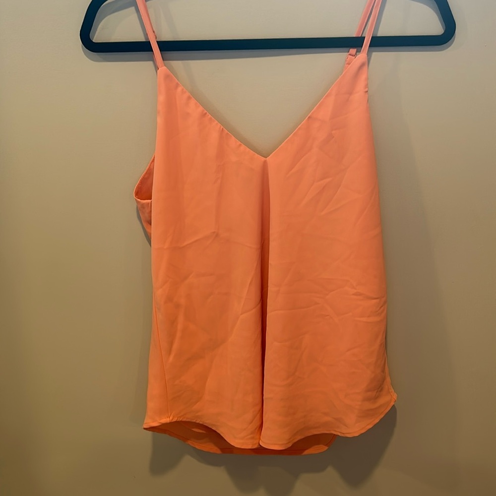 Pink tank